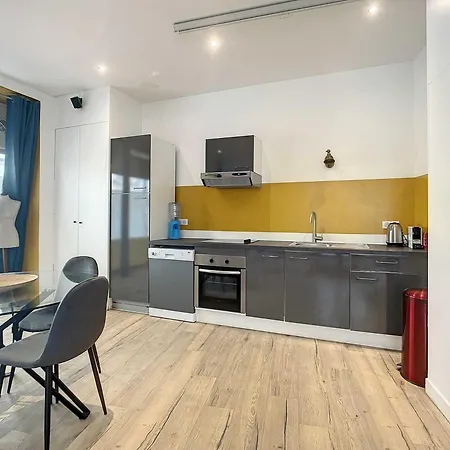 Apartment Charming Loft - 2br 6p - Arsenal Place Des Vosges Paris