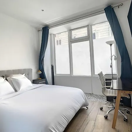 Apartment Charming Loft - 2br 6p - Arsenal Place Des Vosges Paris