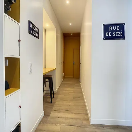 Apartment Charming Loft - 2br 6p - Arsenal Place Des Vosges Paris